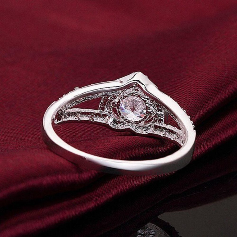 New Sterling Silver White Diamond Ring - Picture 3 of 6
